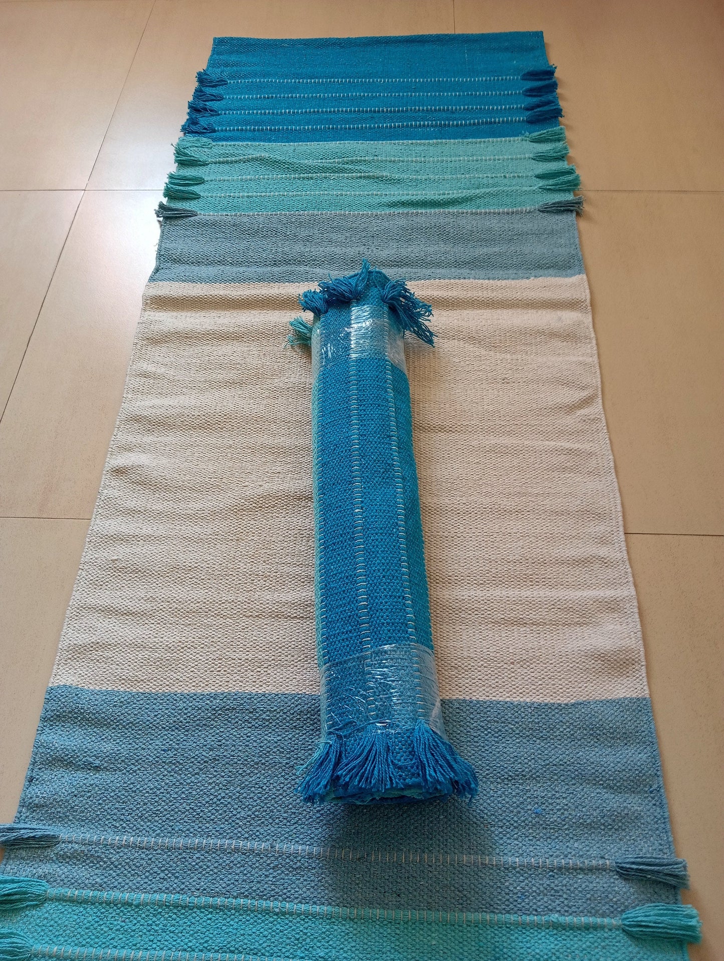 Alfombra de Yoga Orgánica Tejida a Mano de Algodón Teñido con Plantas Ecológica Antideslizante para Práctica Consciente y Regalo de Bienestar