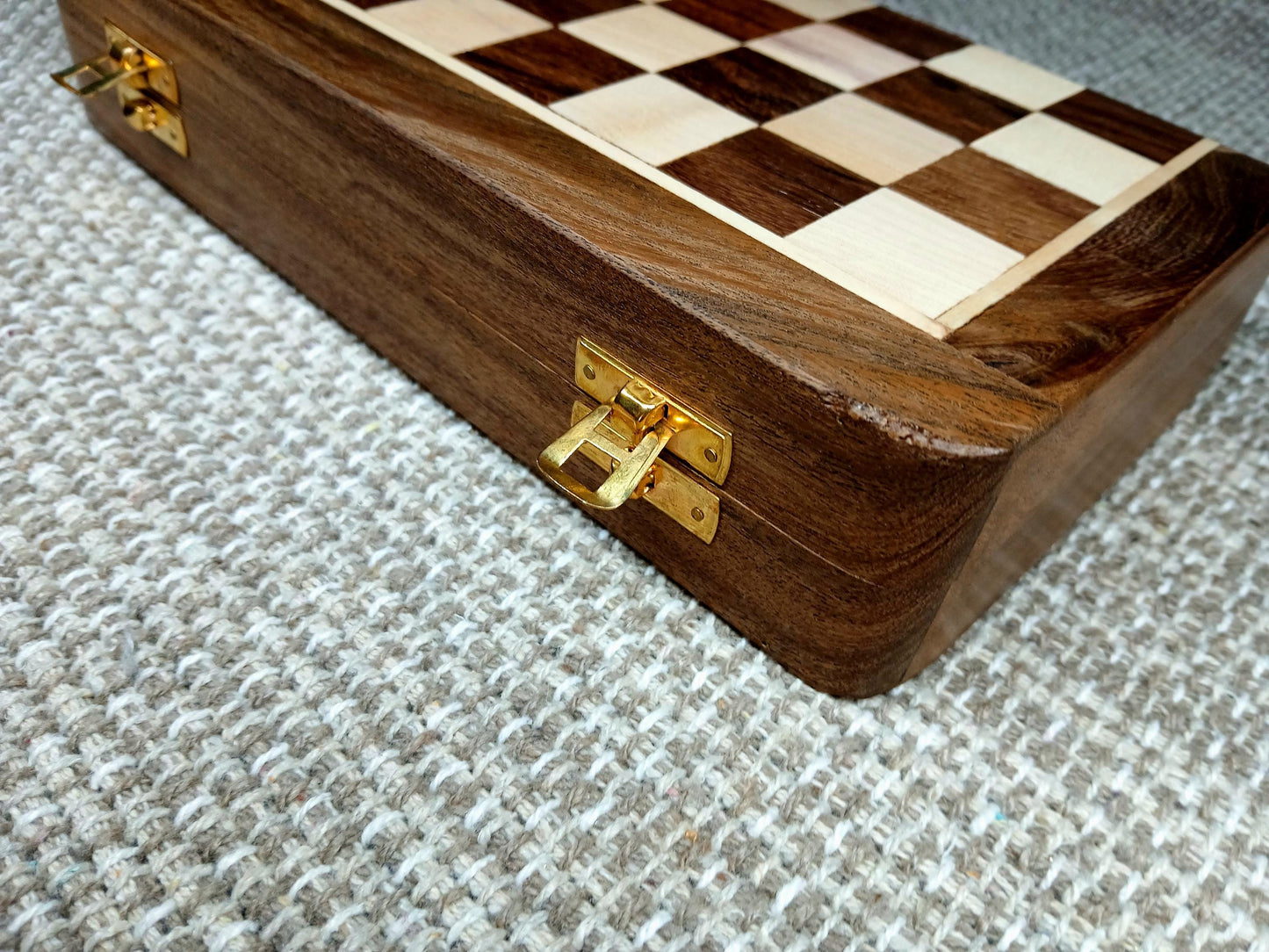 Wooden Magnetic Folding Travel Chess Set - 10"x10" Rosewood Staunton Pieces, Lacquer Finish, Portable & Handcrafted