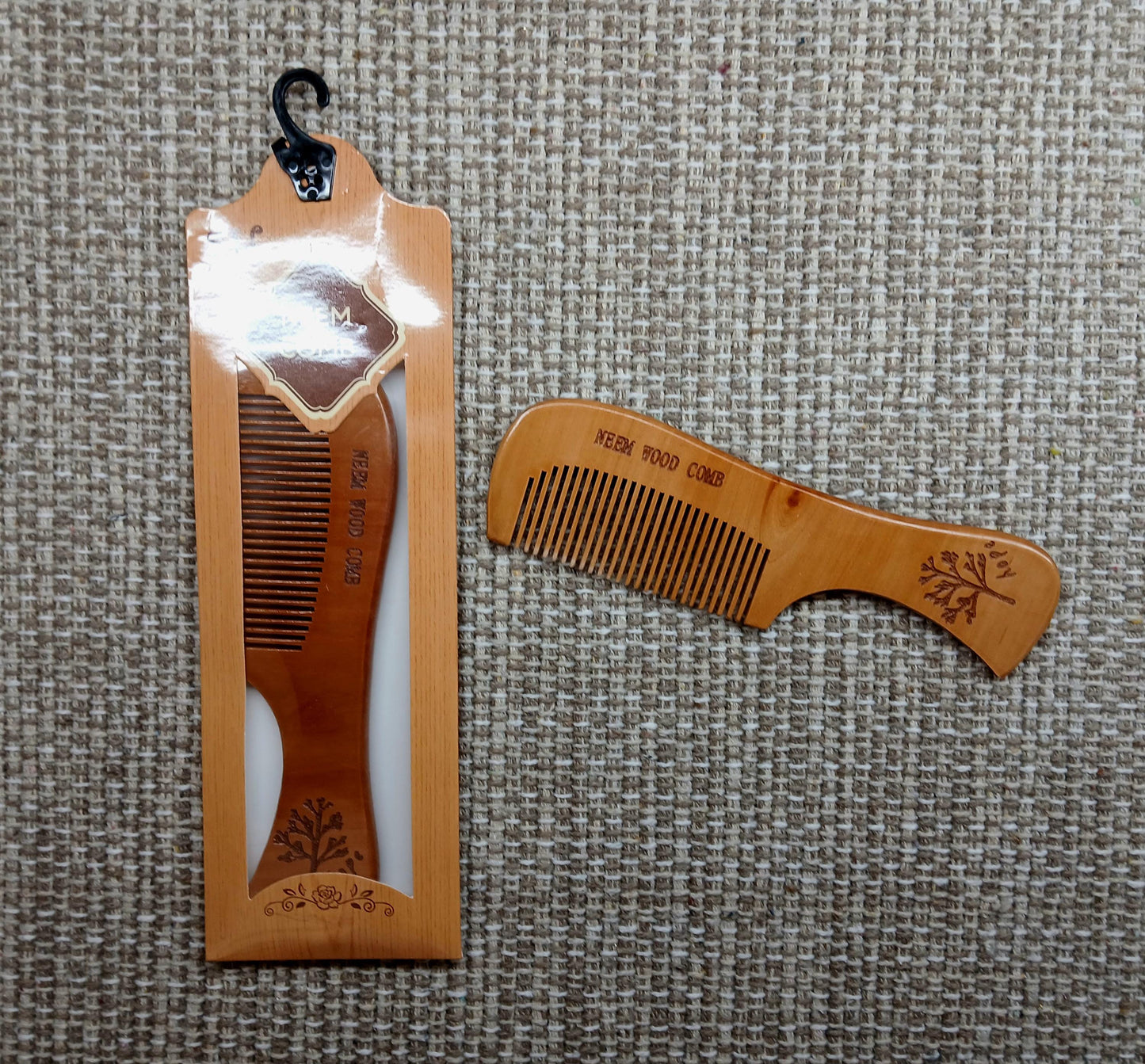 Neem Wood Hair Comb Brush, Indian Traditional Style, Curly/Wavy Hair Comb, Neem Wood Hair Massage Brush