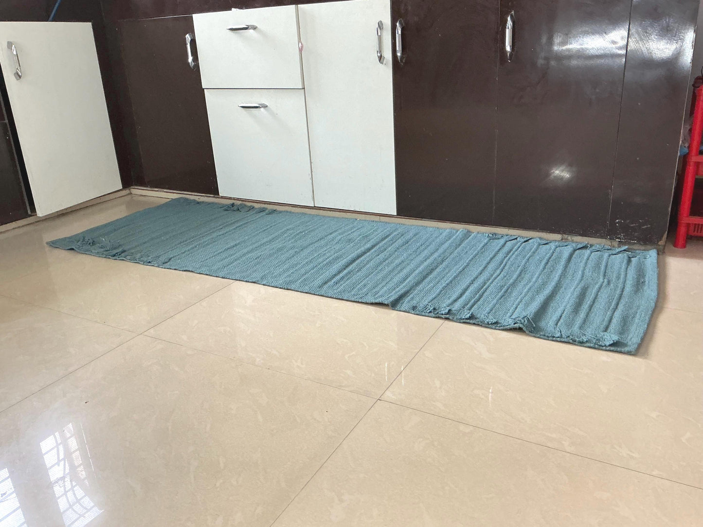 Organic Cotton Yoga Mat – Breathable, Eco-Friendly 72” x 24”